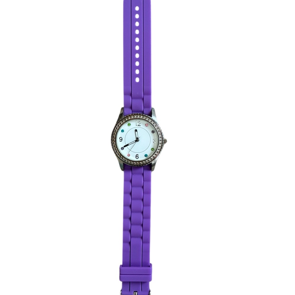 Geneva Light Purple Silicone Watch – Rhinestone Bezel – Like New!